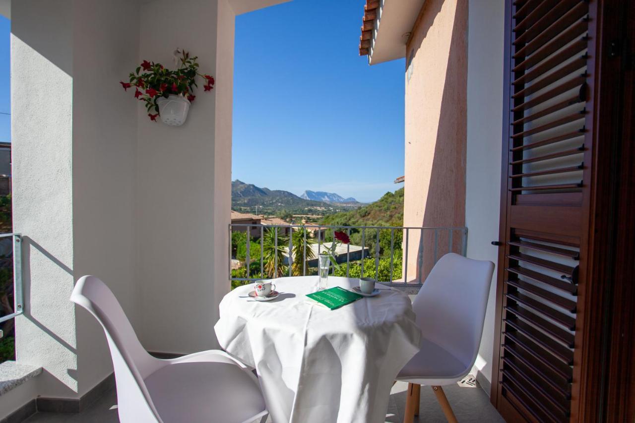 Lu Lioni Rooms San Teodoro  Exteriör bild