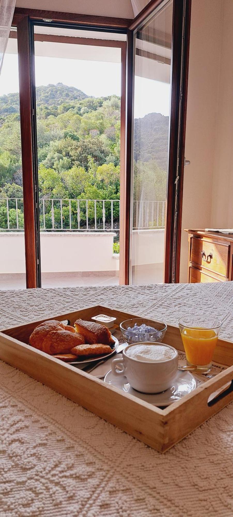 Lu Lioni Rooms San Teodoro  Exteriör bild